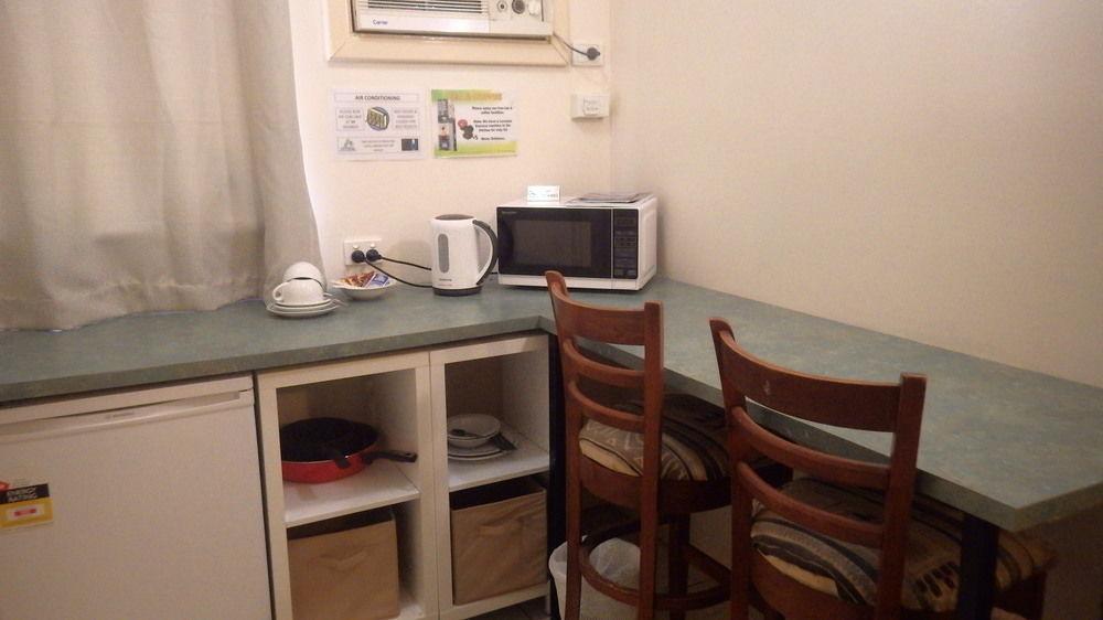 Kimberley Croc Motel Kununurra Dış mekan fotoğraf